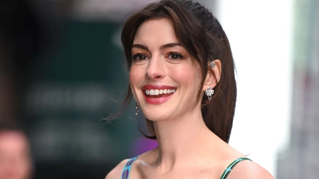 Anne Hathaway